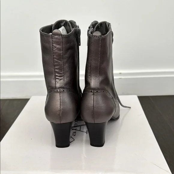 Elegant Pewter Lace-Up Ankle Boots - Picture 6 of 13
